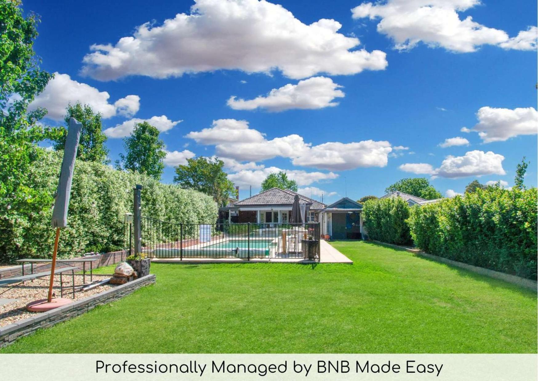 The Macleay - Poolside Entertainer, Pet Friendly Vila Wagga Wagga Exterior foto